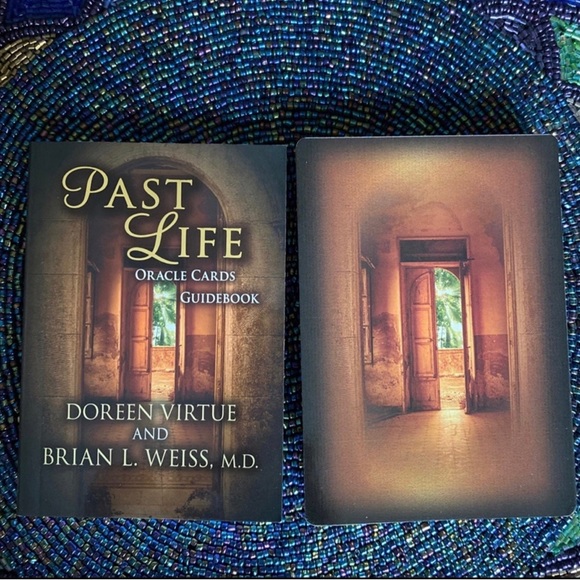 Past Life Oracle Cards - Picture 2 of 4